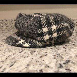 BURBERRY hat in gray L size
